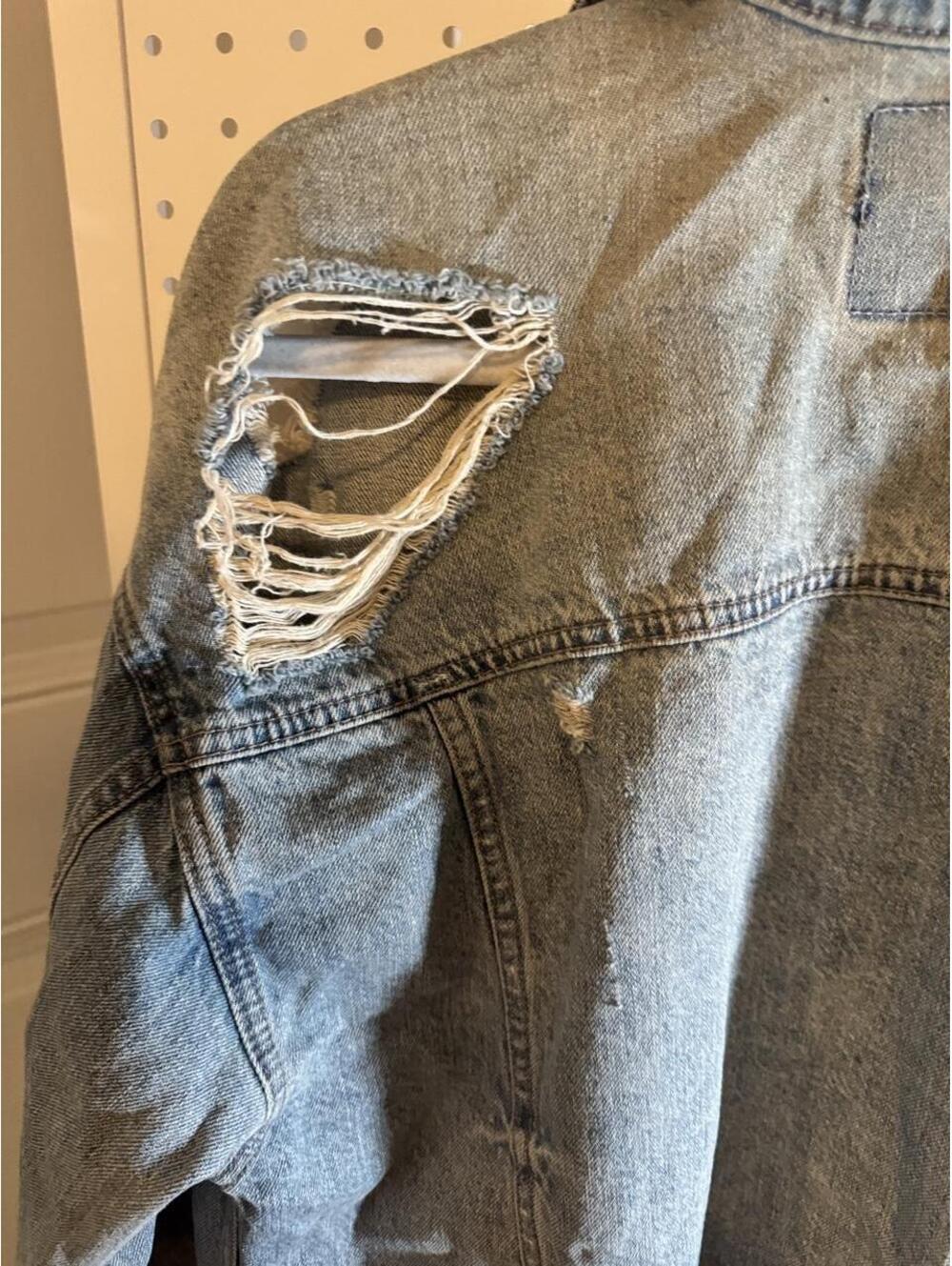 American Eagle Distressed Oversized Denim Jacket | Size Medium - Picture 7 of 7